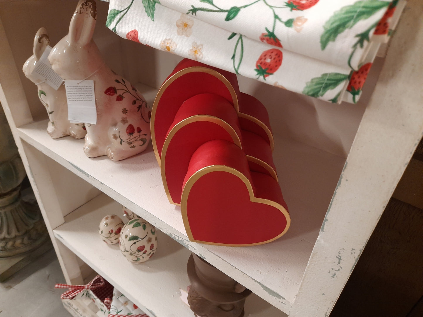 Herzgeschenkbox 3er Set Rot - Romantische Aufbewahrungsbox Karton | Clayre & Eef