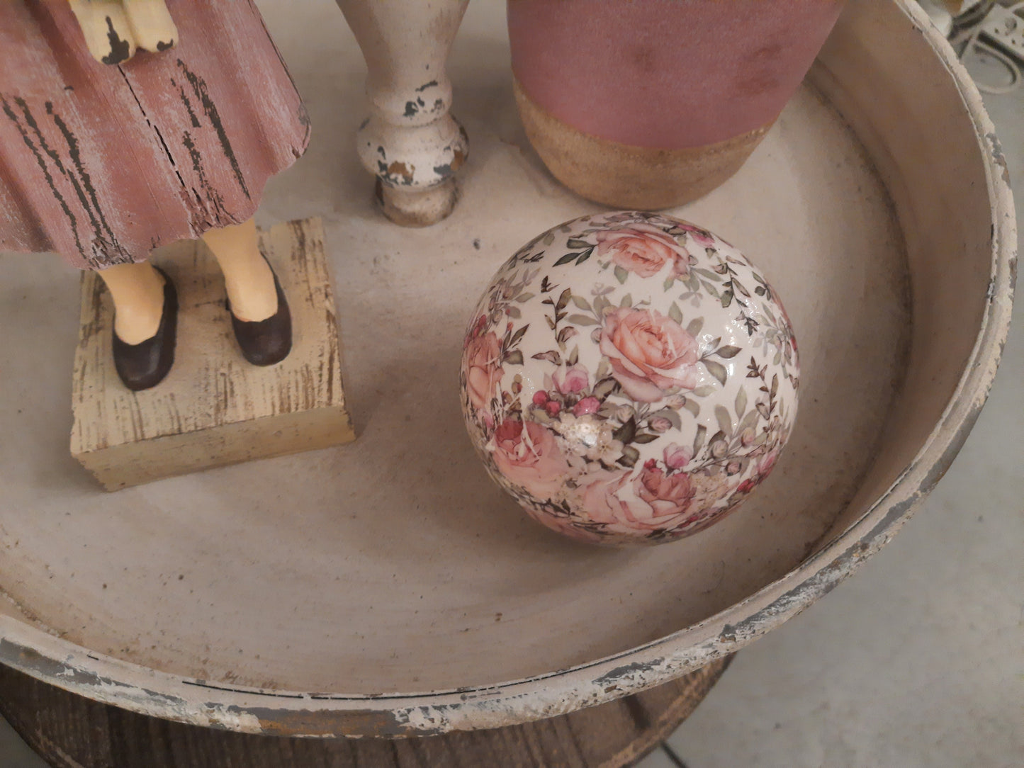 Dekorative Keramik-Kugel mit Rosenmotiv - Shabby Chic Landhaus Deko