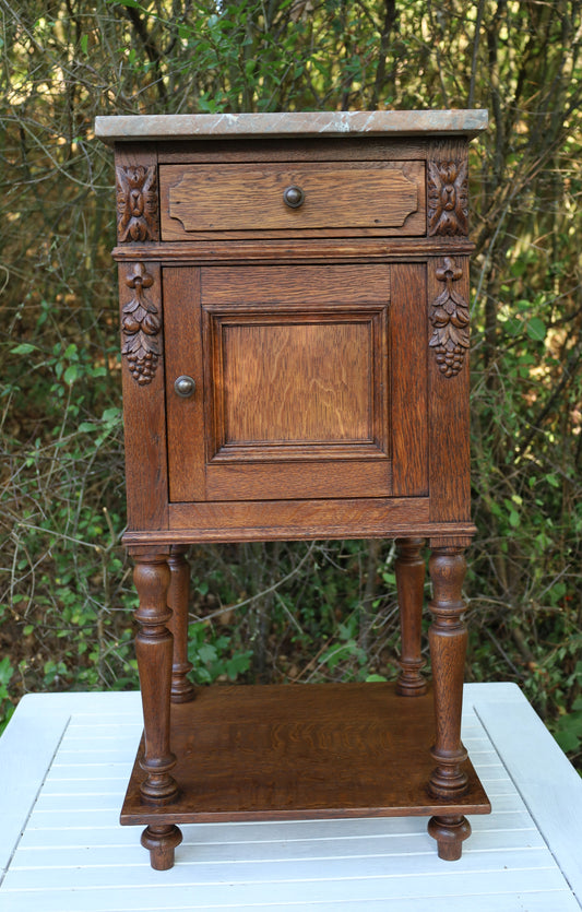 Antiker französischer Nachttisch Ende 19. Jh. - Eichenholz mit Marmorplatte