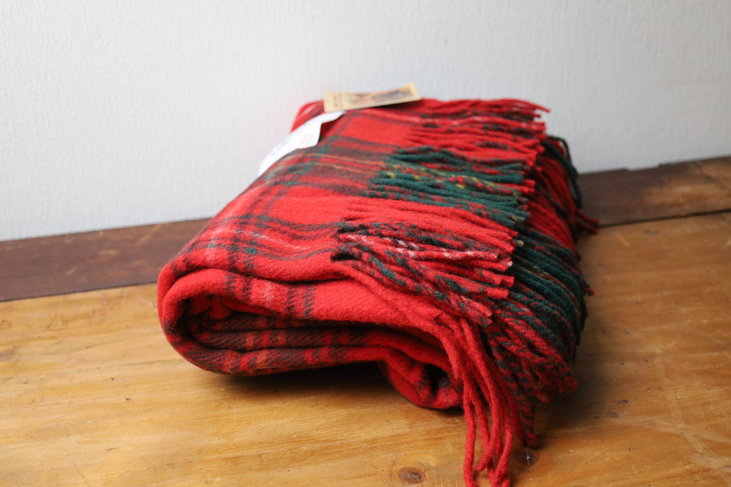 Wolldecke Schottenkaro 180x150cm - 100% Recycelte Wolle Rot/Grün