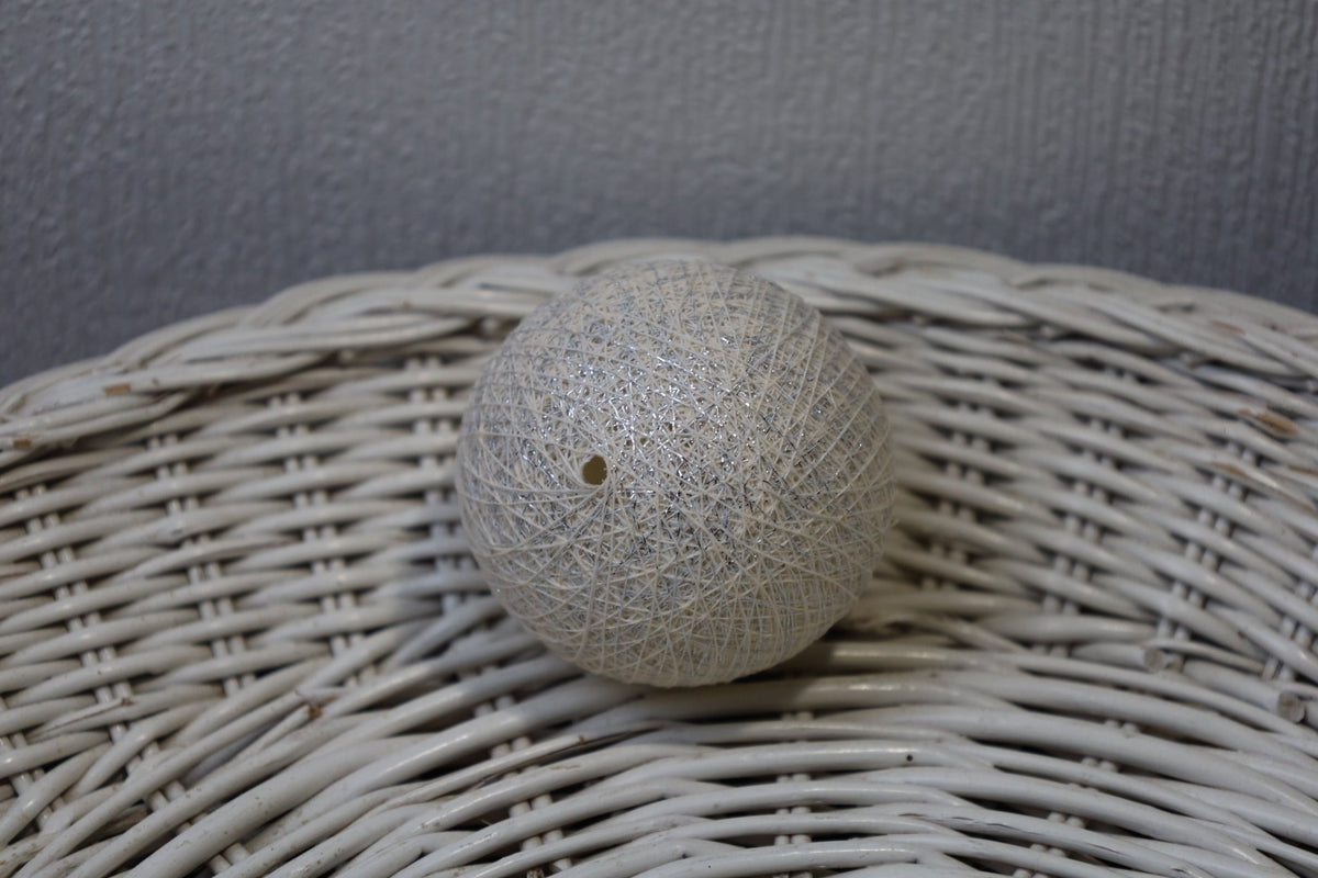 Lichterkette Cotton Ball Lichterkette Weihnachten – 20 LED Warmweiß Silber Gold Shabby Chic und Landhaus Deko bei www.Stein-Alt.de