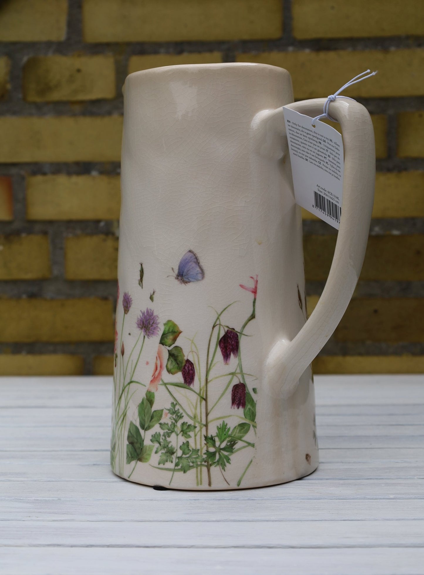 Dekorativer Keramik-Krug mit Wiesenblumen-Motiv - Beige-Rosa Landhausstil {{ Shabby Chic und Landhaus Deko }} {{ www.Stein-Alt.de }}