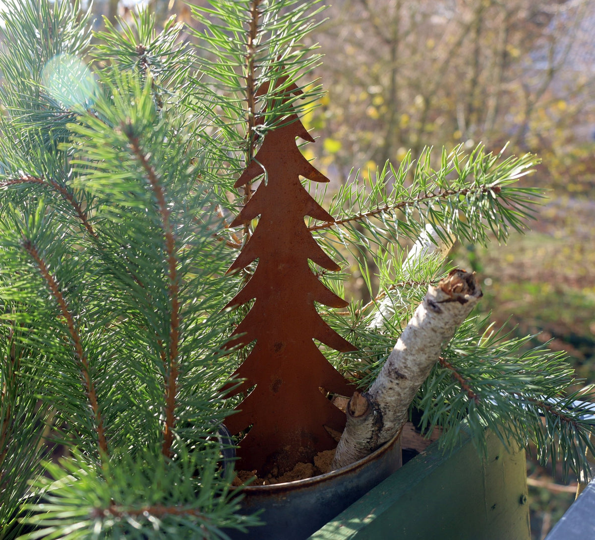 Gartendekoration Edelrost Tannenbaum | Wetterfeste Winterdeko für Garten & Balkon – 3 Größen Shabby Chic und Landhaus Deko bei www.Stein-Alt.de