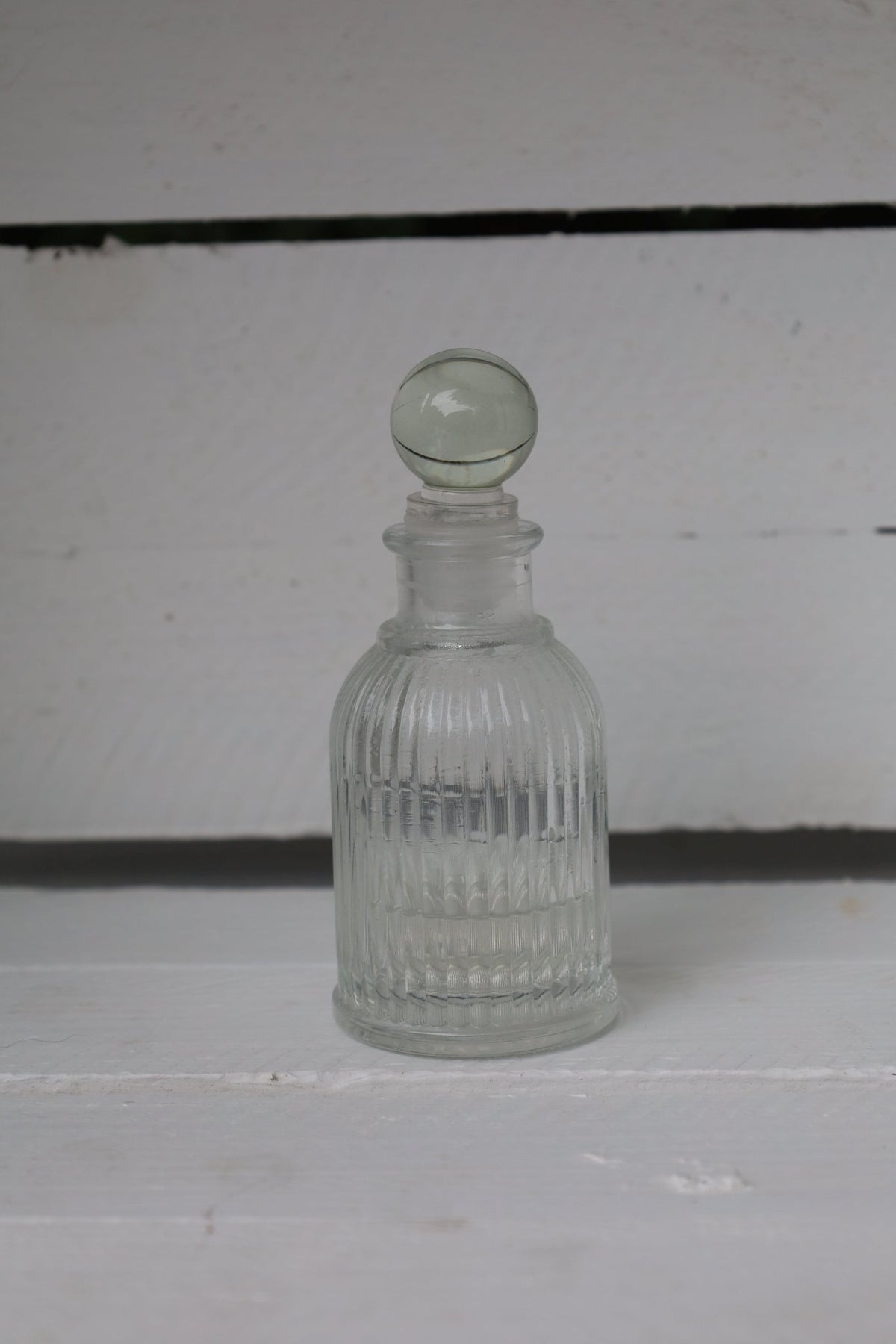 Fläschchen / Flasche Fläschchen, kleine Flasche aus Glas mit Stopfen, verschiedene Formen Shabby Chic und Landhaus Deko bei www.Stein-Alt.de