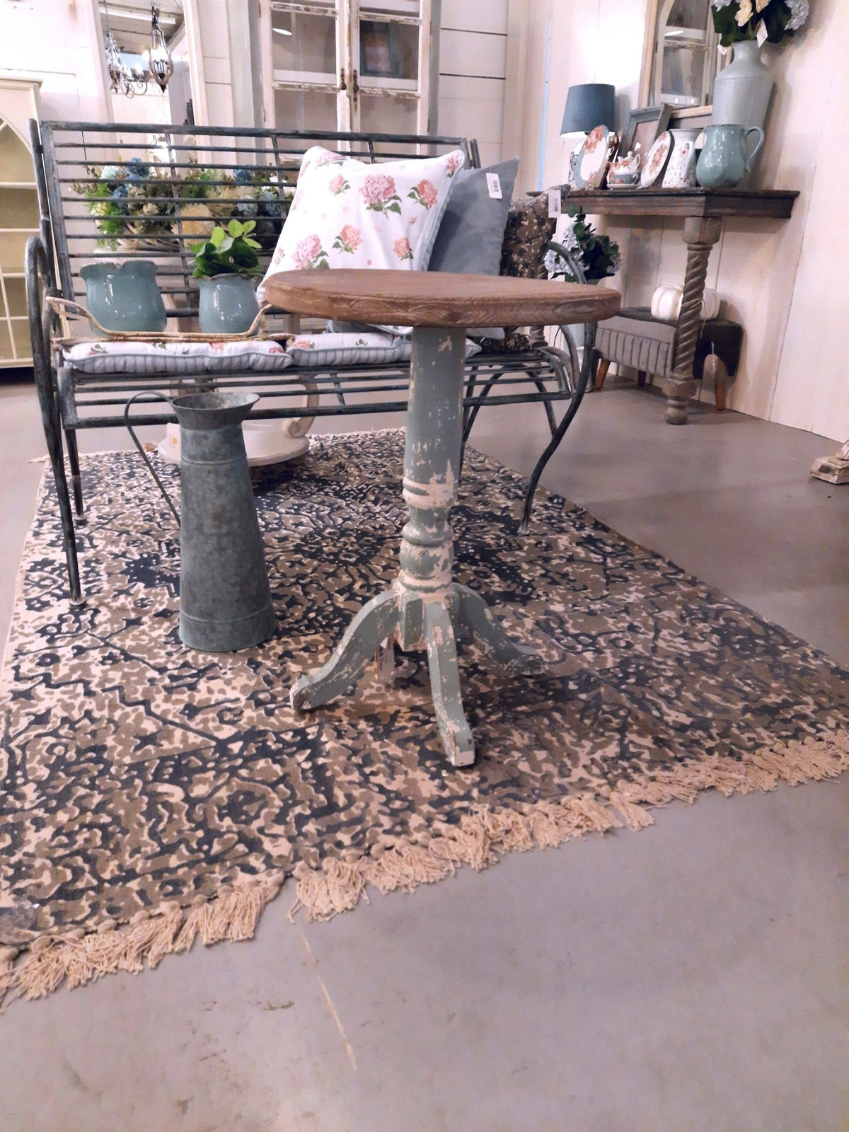 Beistelltisch Runder Beistelltisch Holz Blau-Grau 48cm - Shabby Chic Landhaus Shabby Chic und Landhaus Deko bei www.Stein-Alt.de