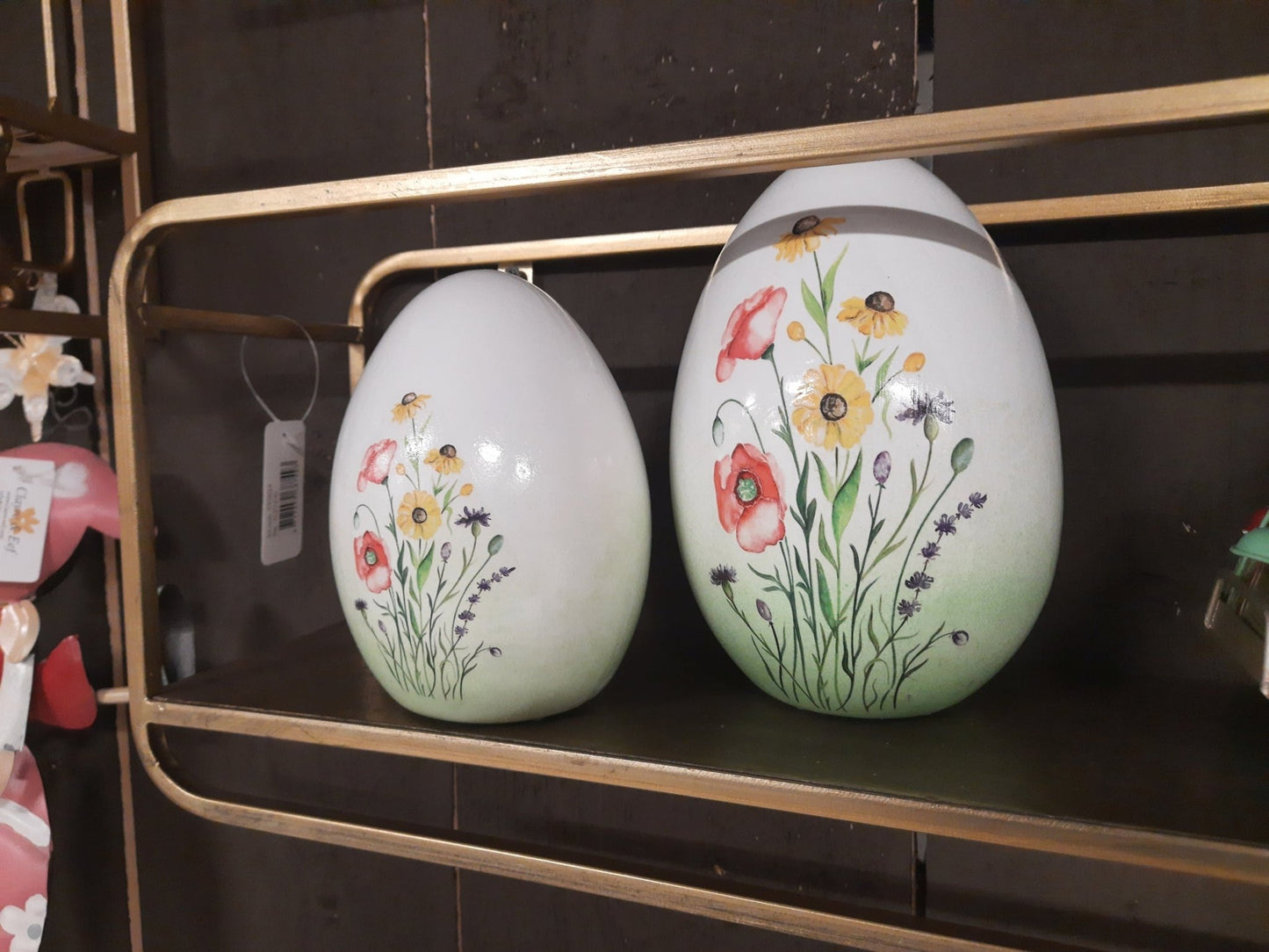 Terrakotta Ei mit Blumenmotiv - Frühlingsdeko Landhausstil, Ostern {{ Shabby Chic und Landhaus Deko }} {{ www.Stein-Alt.de }}