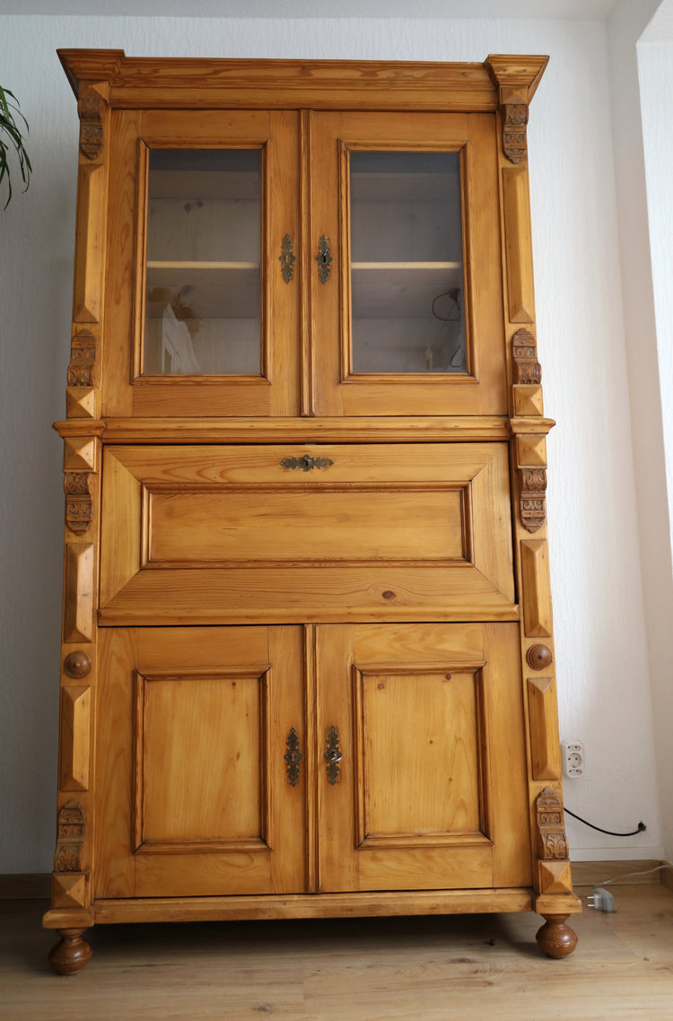 Antike Möbel und andere Antiquitäten