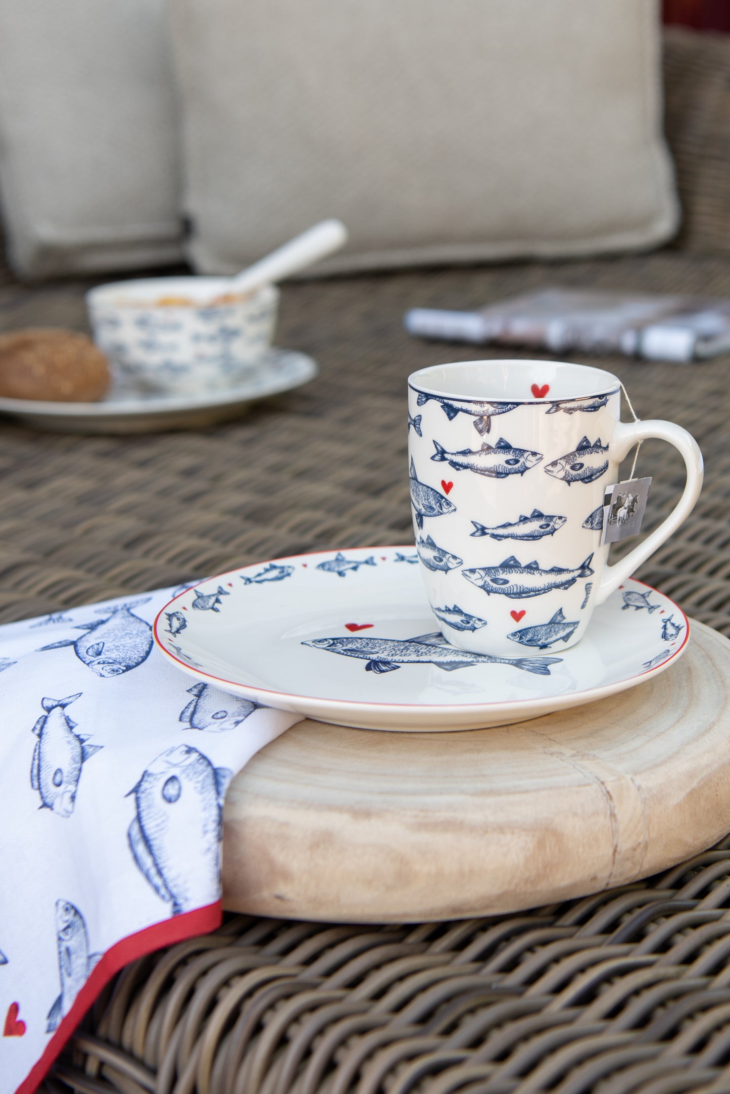 Runder Holzuntersetzer im Landhausstil - Rustikaler Topfuntersetzer