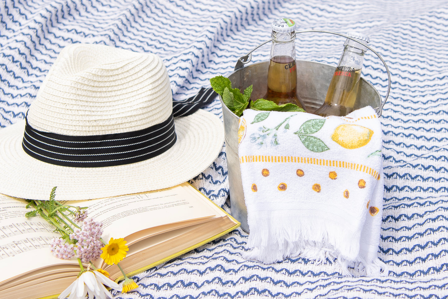 Dekorativer Zinkeimer Grau - Übertopf im Landhausstil