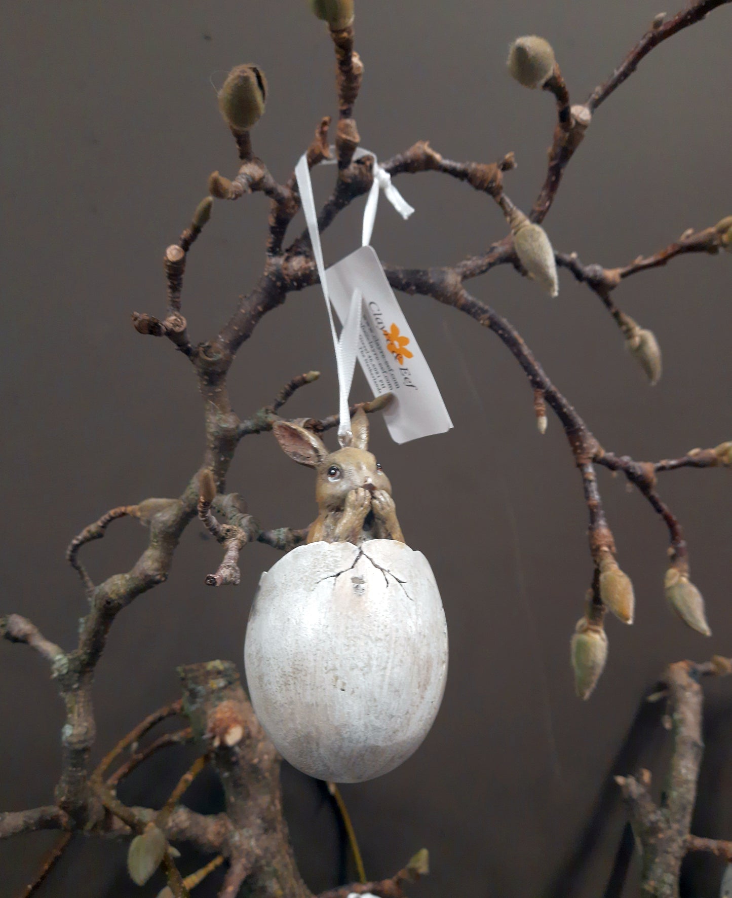 Niedliche Häschen-Anhänger Ostern - Braun Polyresin Osterdeko