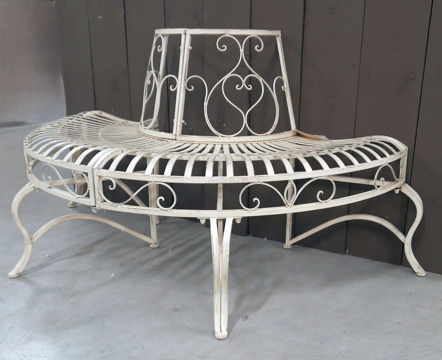 Halbrunde Baumbank Antikweiß - Gartenbank Eisen Landhausstil