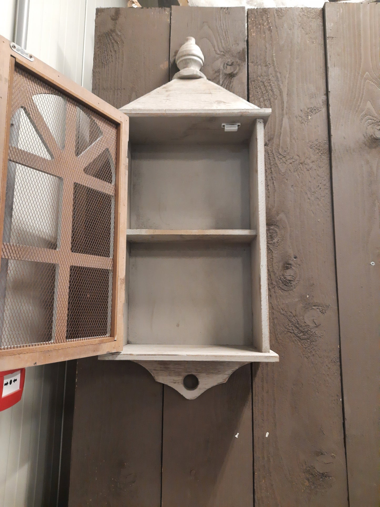 Shabby Chic Hängeschrank in grau-grün aus Holz