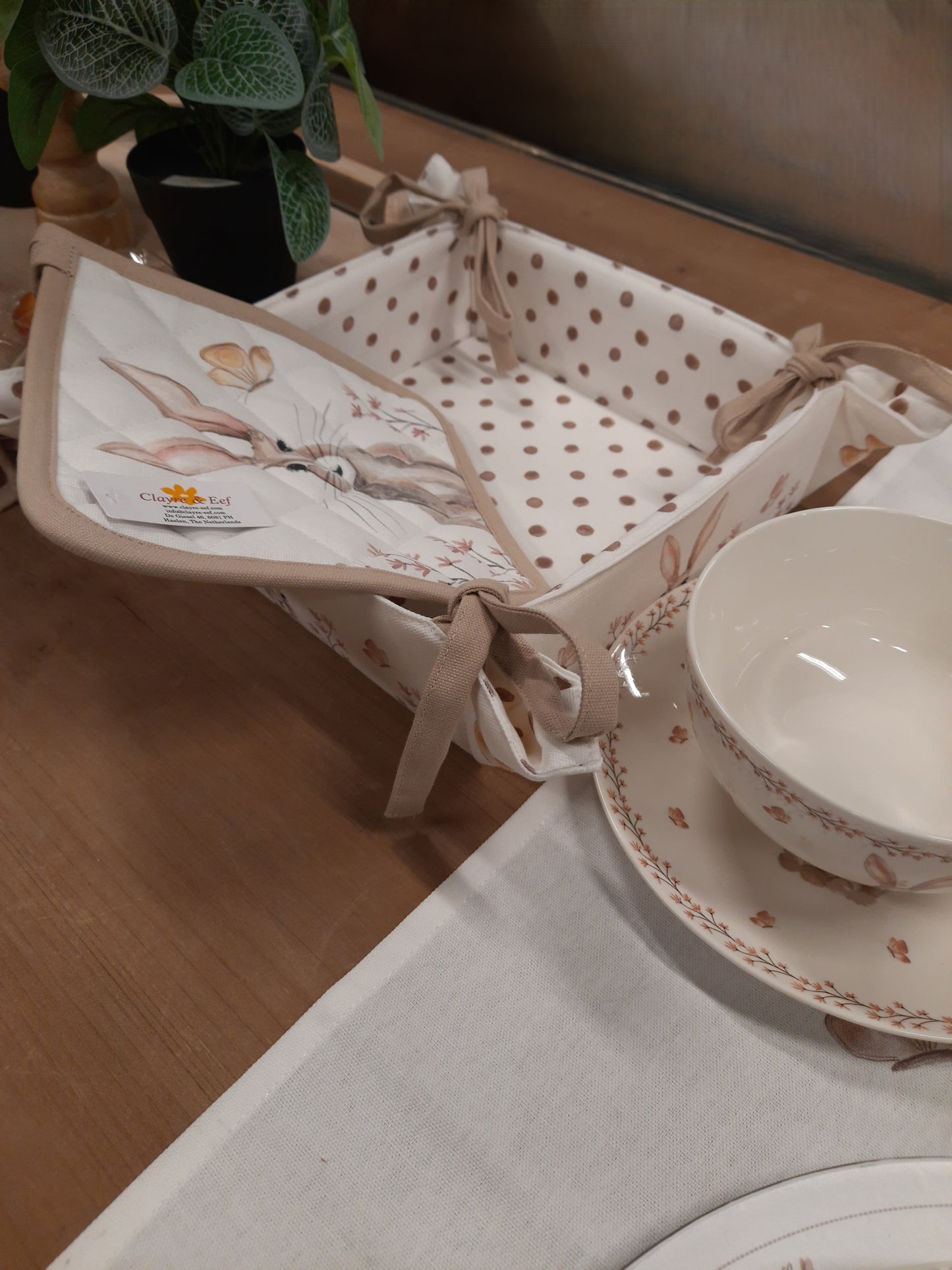 Brotkorb Ostern mit Häschen-Motiv - Beige Baumwolle im Landhausstil