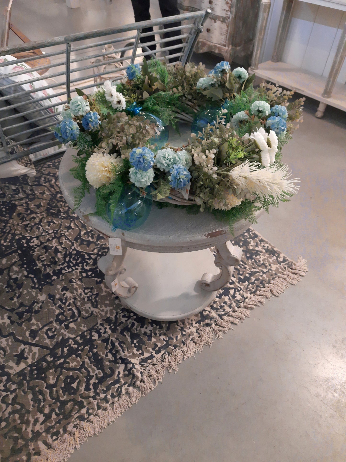 Beistelltisch Rund Grau Holz Shabby Chic mit Ablage