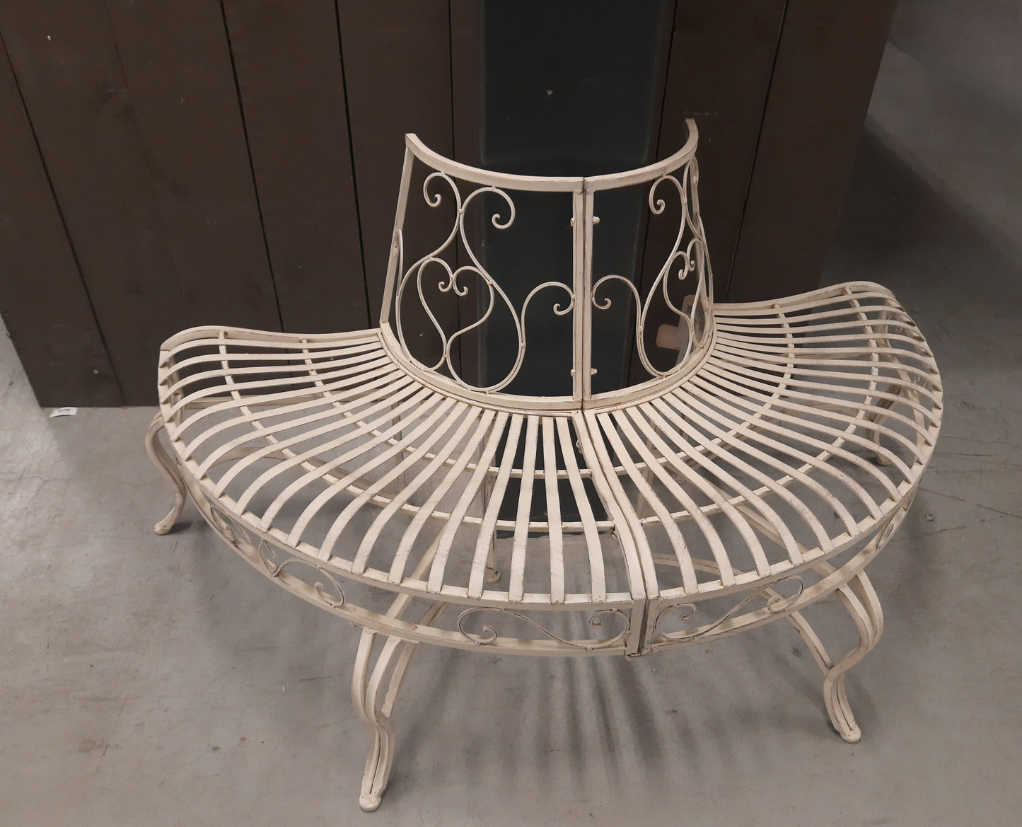 Halbrunde Baumbank Antikweiß - Gartenbank Eisen Landhausstil