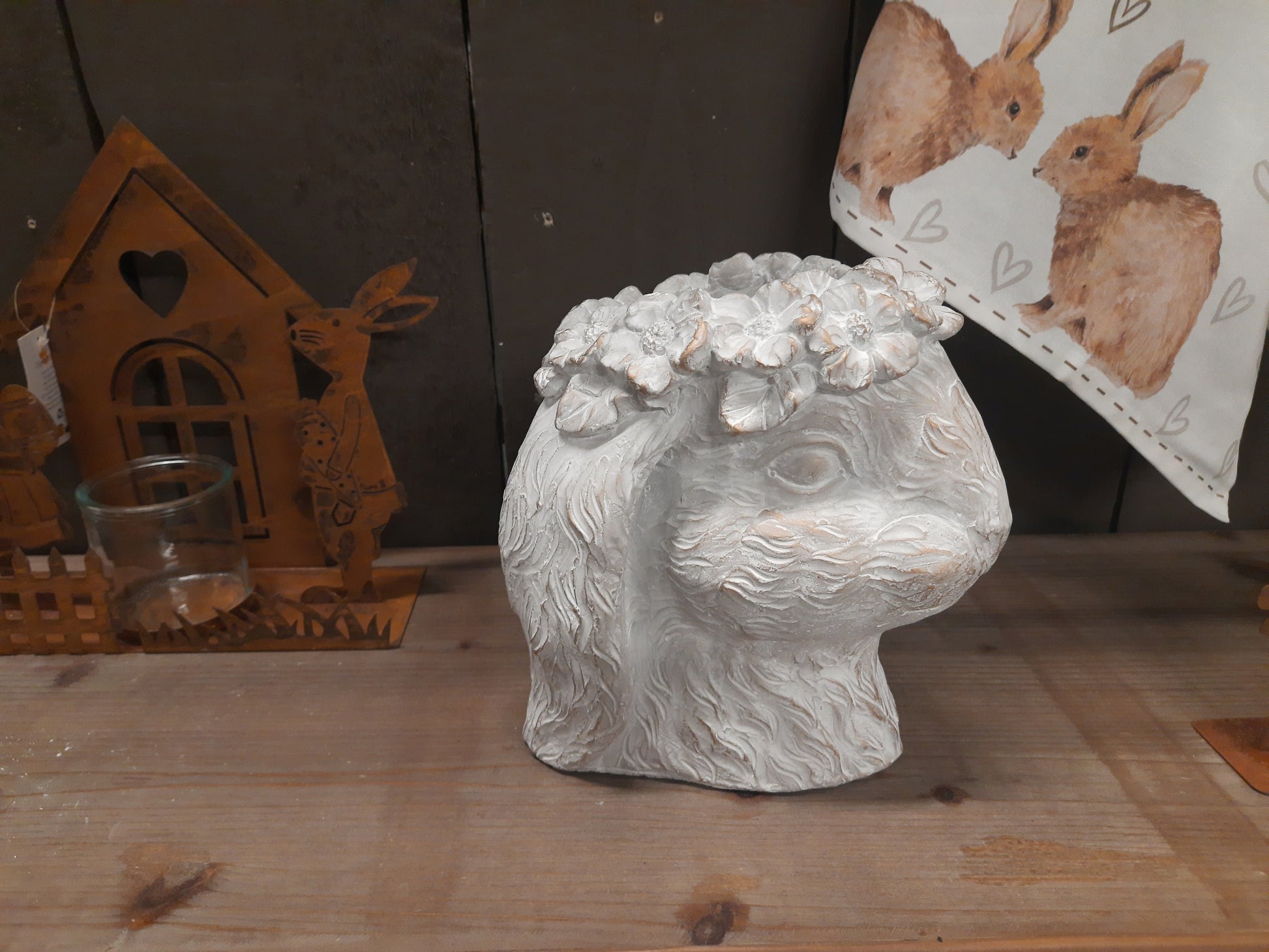 Pflanztopf Hase Grau-Braun Steinguss - Blumentopf Ostern Frühling Landhausstil {{ Shabby Chic und Landhaus Deko }} {{ www.Stein-Alt.de The cosy Cottage }}