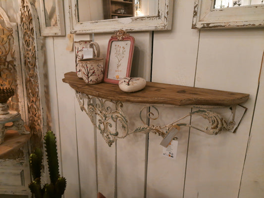Wandregal / Hängeregal / Wandkonsole im Shabby Chic, Schmiedeeisern / Holz {{ Shabby Chic und Landhaus Deko }} {{ www.Stein-Alt.de }}