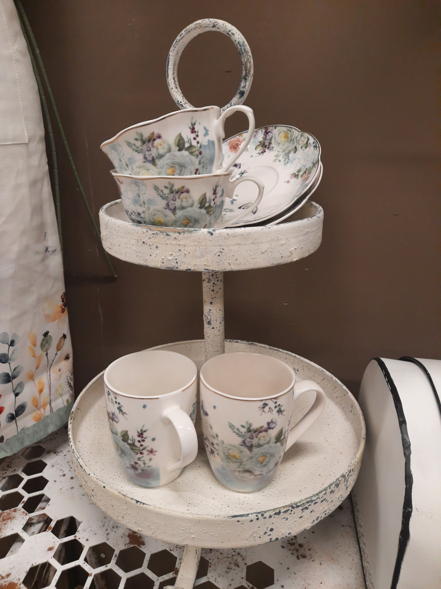 Porzellan Geschirr Blumen & Schmetterlinge Blau-Weiß - Landhausstil Mix & Match