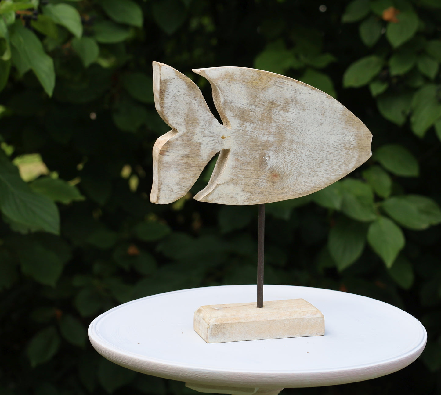 Maritime Fisch-Figur aus Holz - Landhausstil Deko