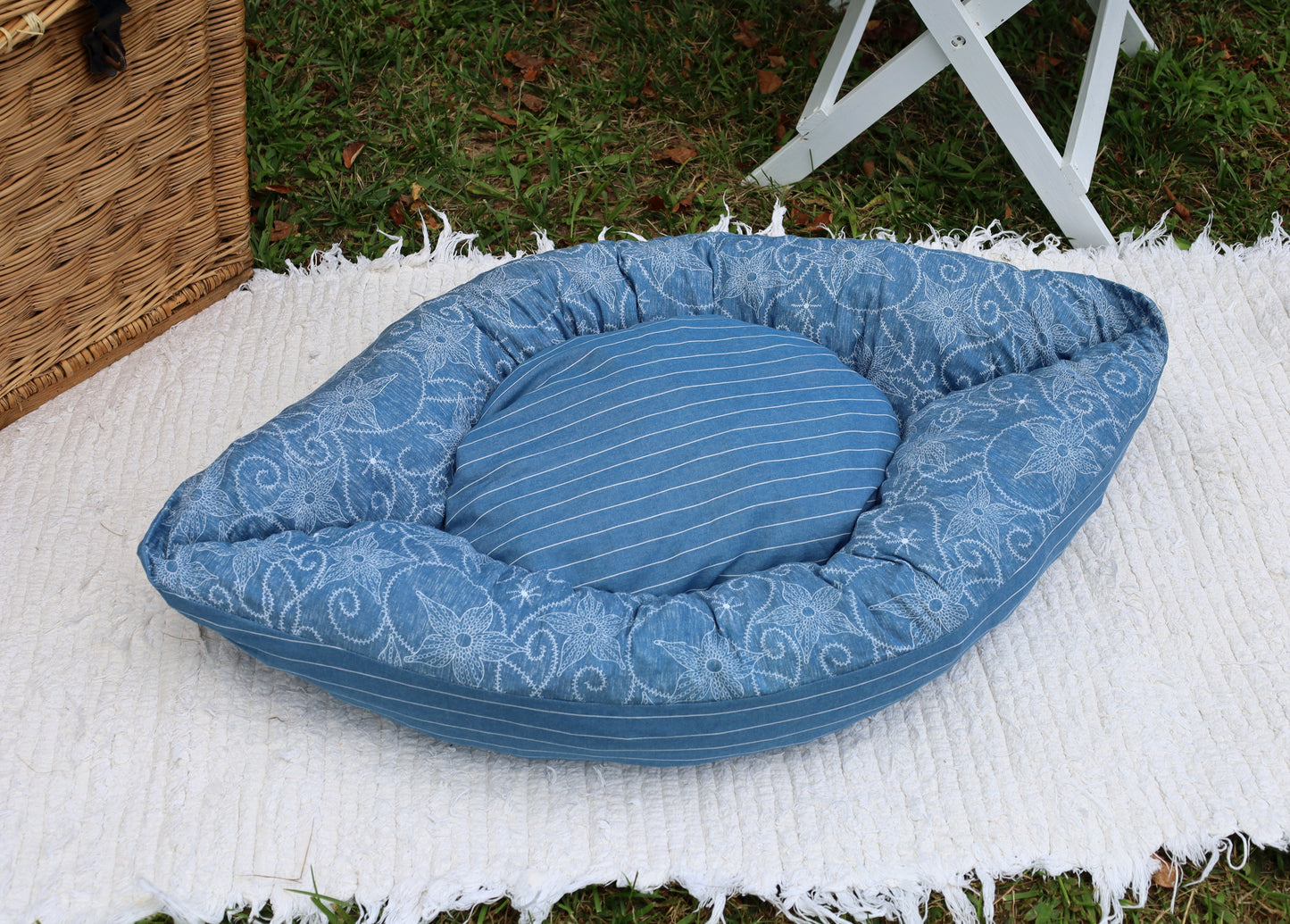 Hundebett Boot Ahoi! 80cm - Maritimes Hundekissen Baumwolle Blau-Weiß