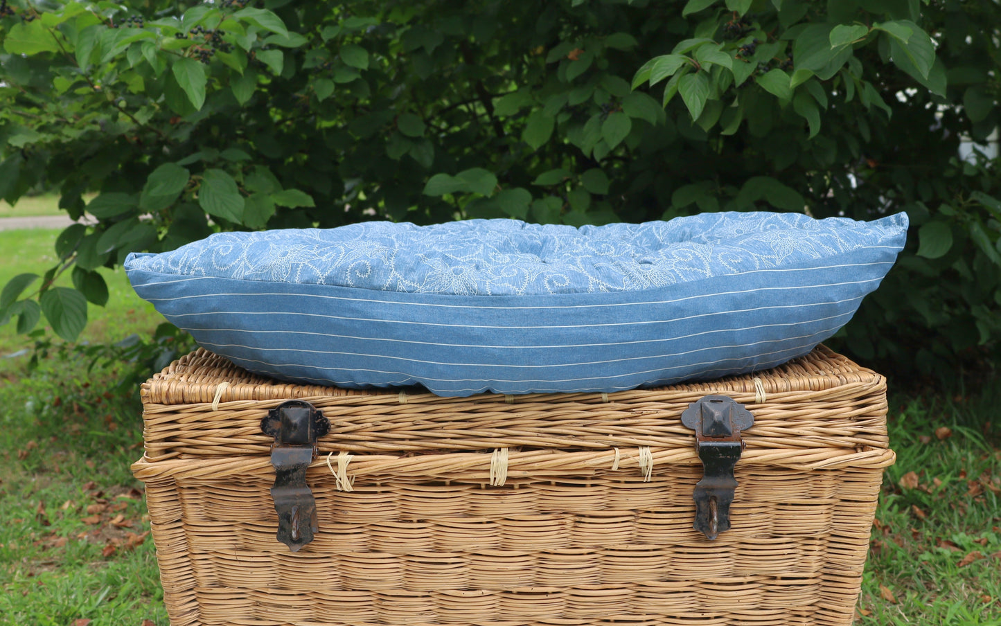 Hundebett Boot Ahoi! 80cm - Maritimes Hundekissen Baumwolle Blau-Weiß