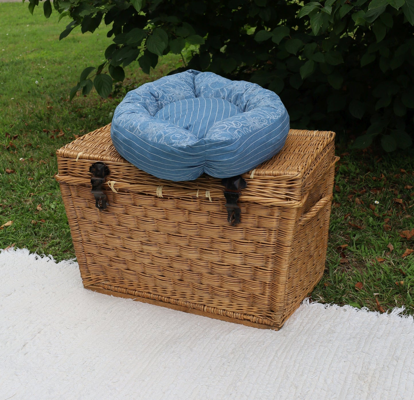 Hundebett Boot Ahoi! 80cm - Maritimes Hundekissen Baumwolle Blau-Weiß