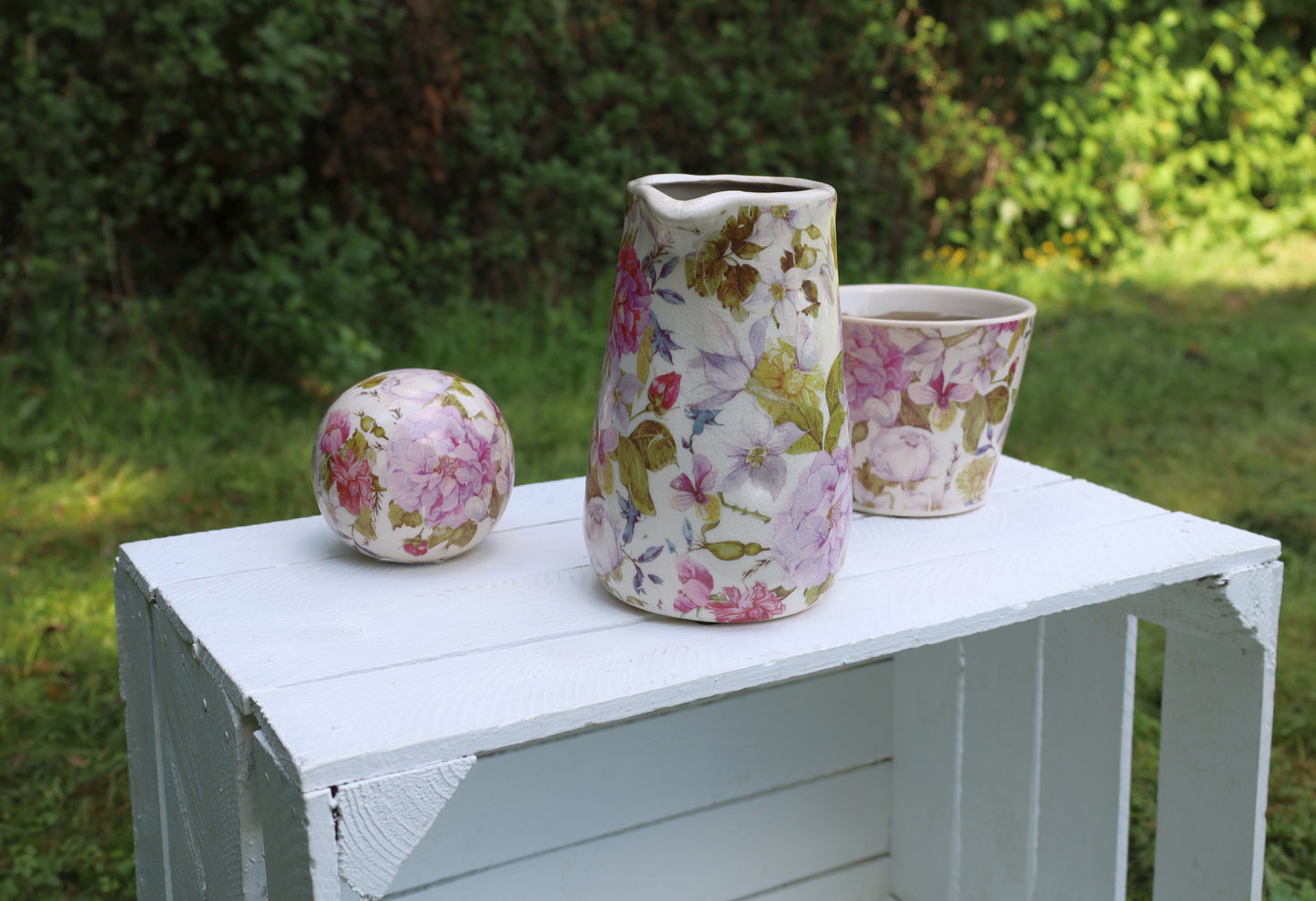 Keramik Krug Vase mit Pfingstrosenmotiv - Landhausstil Dekoration