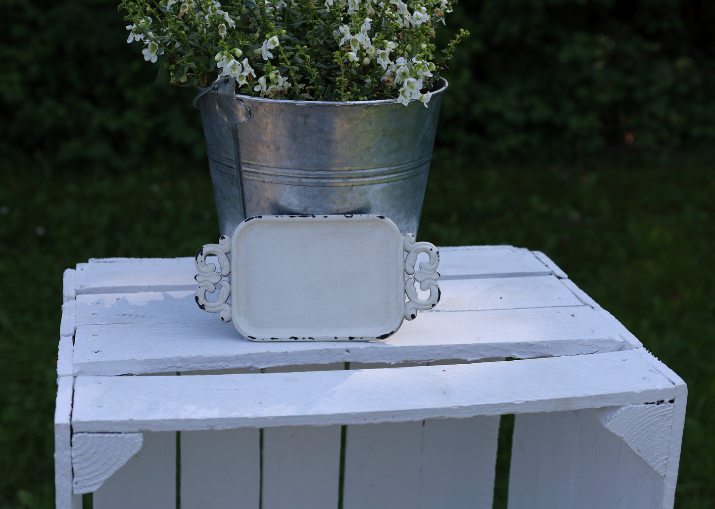 Mini Tablett Shabby Chic Weiß 16x8 cm - Schmuckablage Eisen Vintage Deko