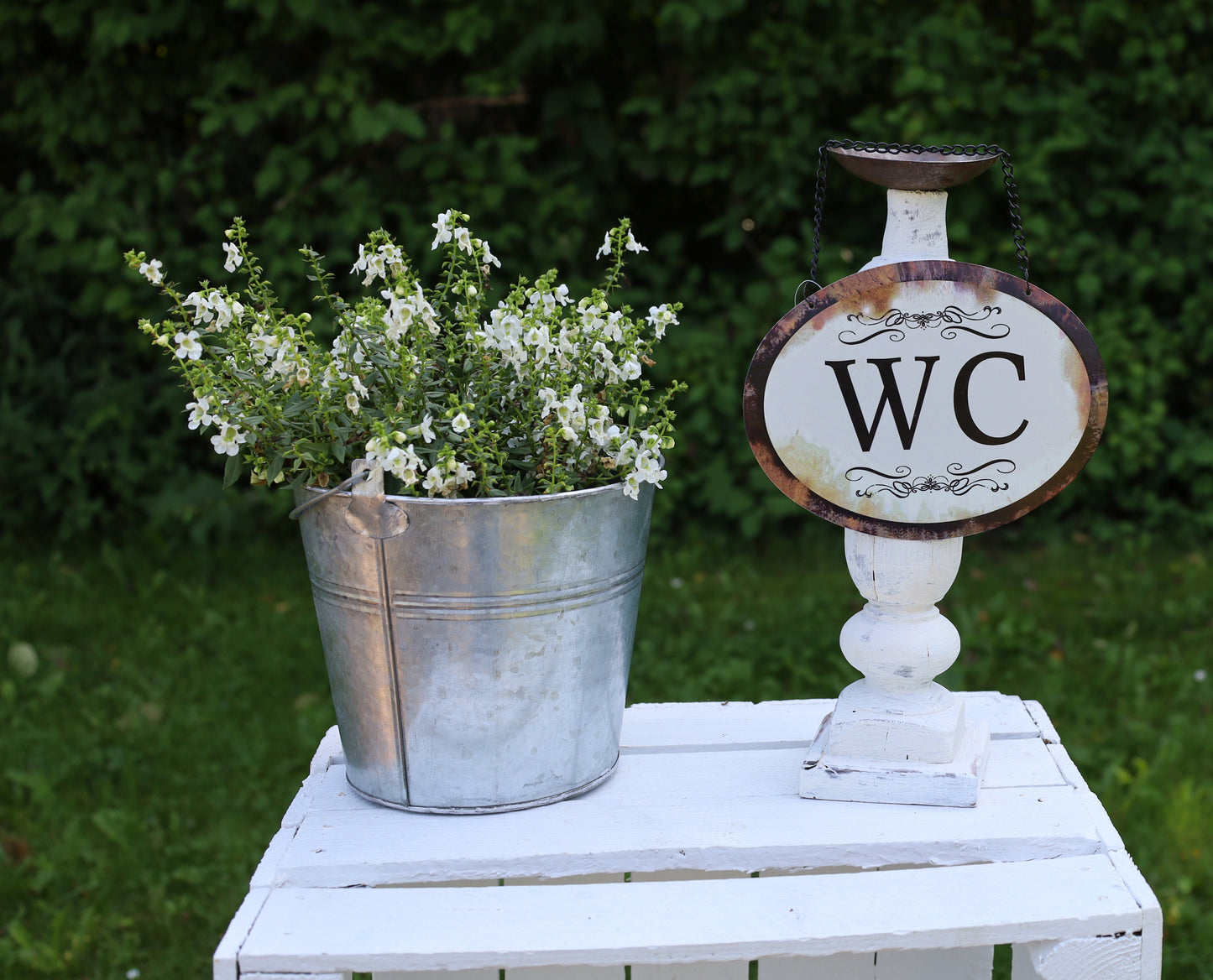 Cartello nostalgico per la porta del bagno degli ospiti