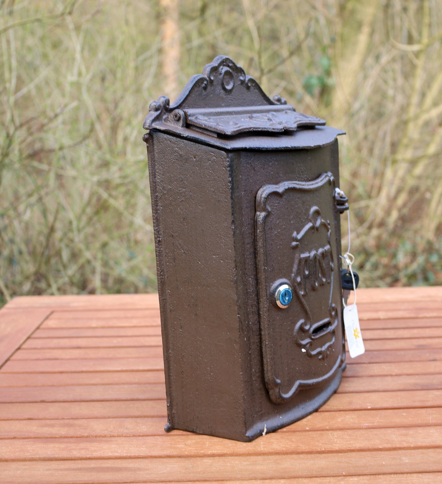 Vintage Briefkasten aus Gusseisen - Antik Braun Postkasten im Landhausstil