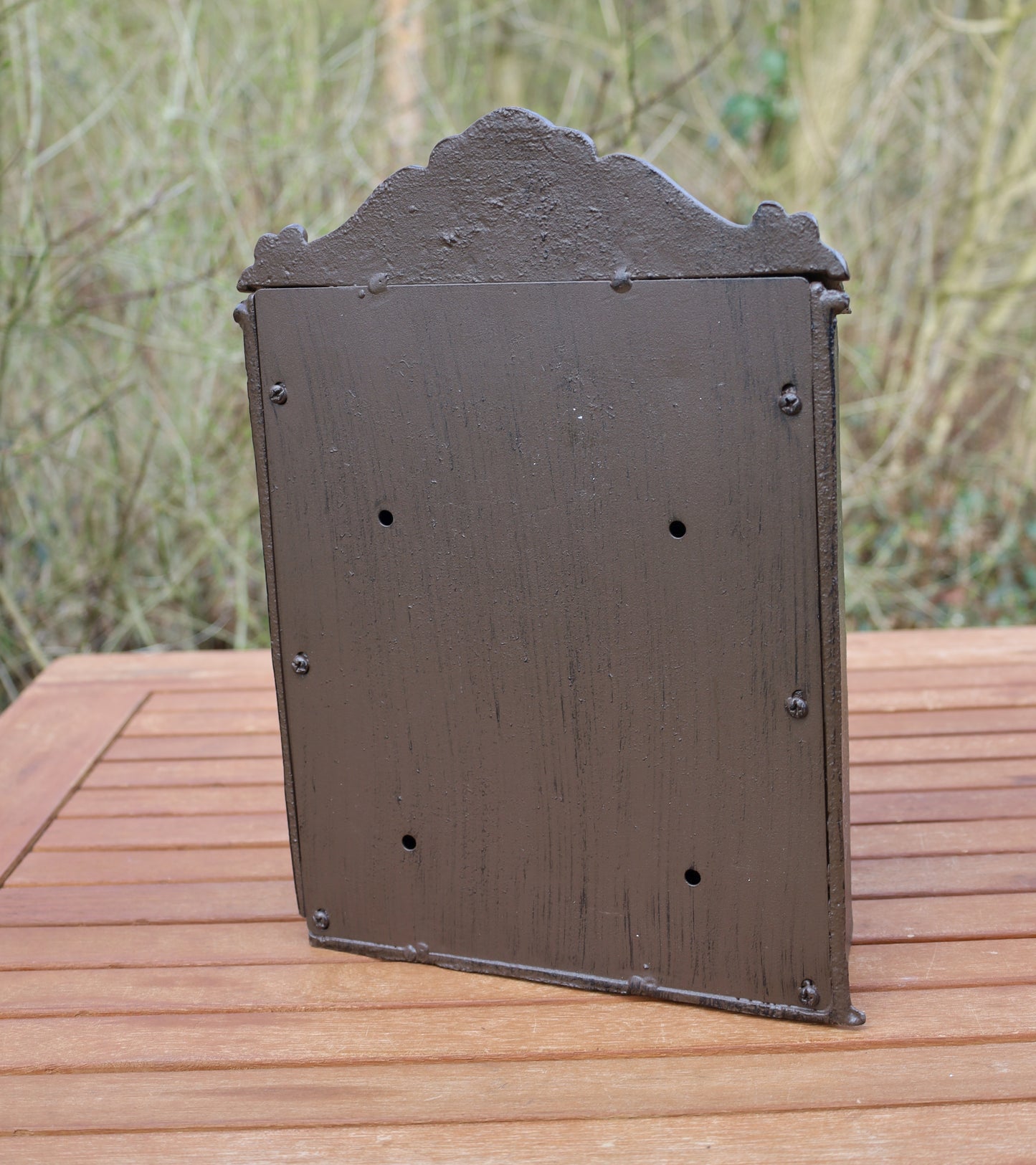 Vintage Briefkasten aus Gusseisen - Antik Braun Postkasten im Landhausstil