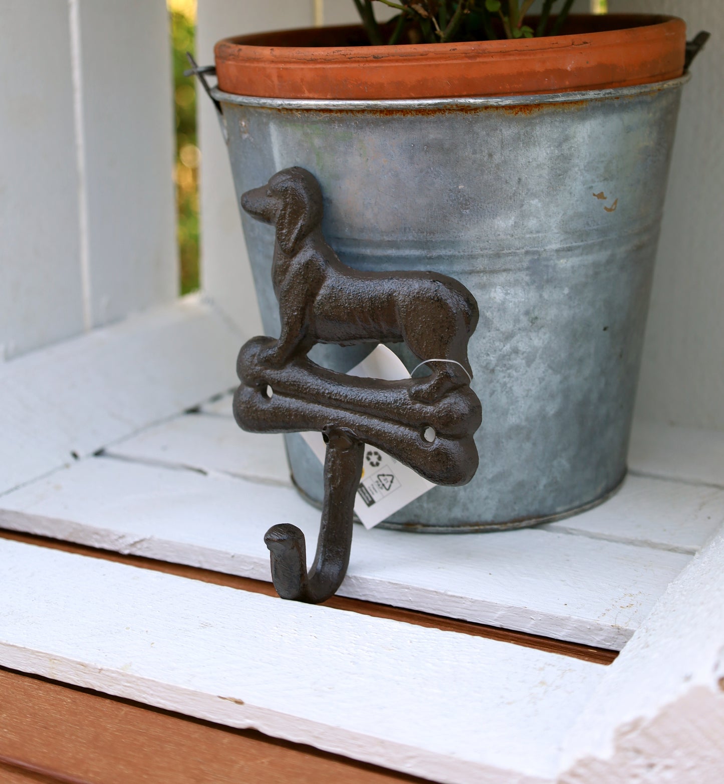 Wandhaken aus Gusseisen, Dackel mit Knochen, Hundegarderobe