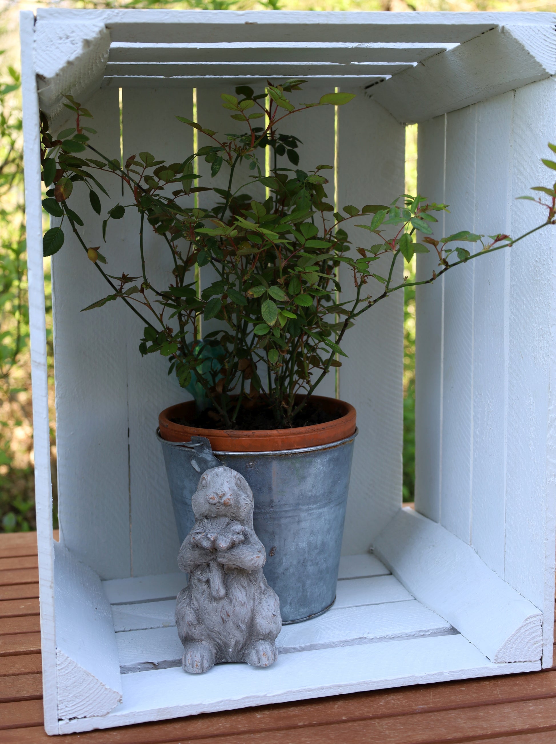 Oster Hase Steinguss Grau 15cm - Gartendeko Frühling Häschen Landhaus {{ Shabby Chic und Landhaus Deko }} {{ www.Stein-Alt.de The cosy Cottage }}