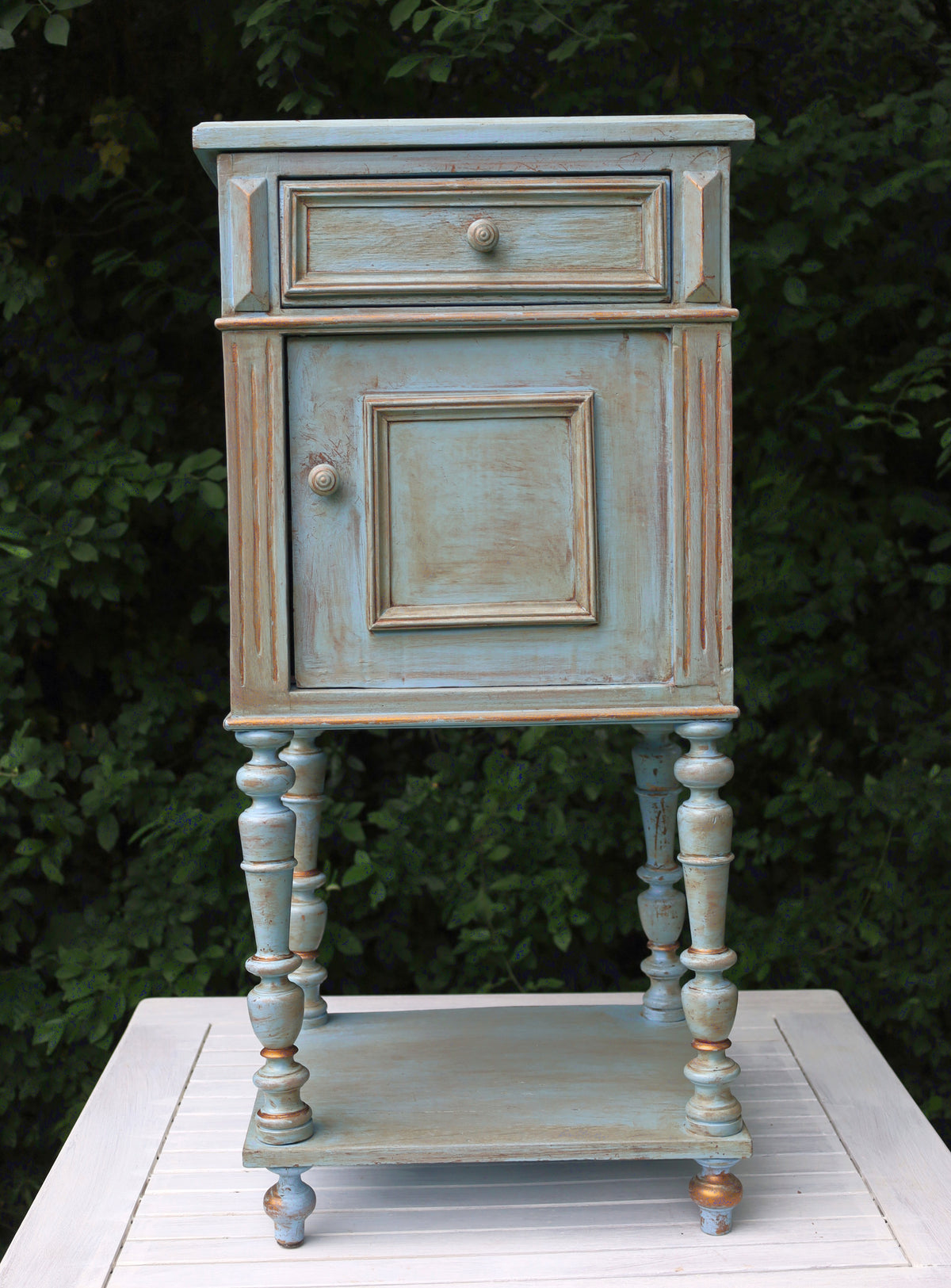 Vintage Schränkchen im Shabby Chic Stil aus Holz in Blau-Türkis {{ Shabby Chic und Landhaus Deko }} {{ www.Stein-Alt.de }}