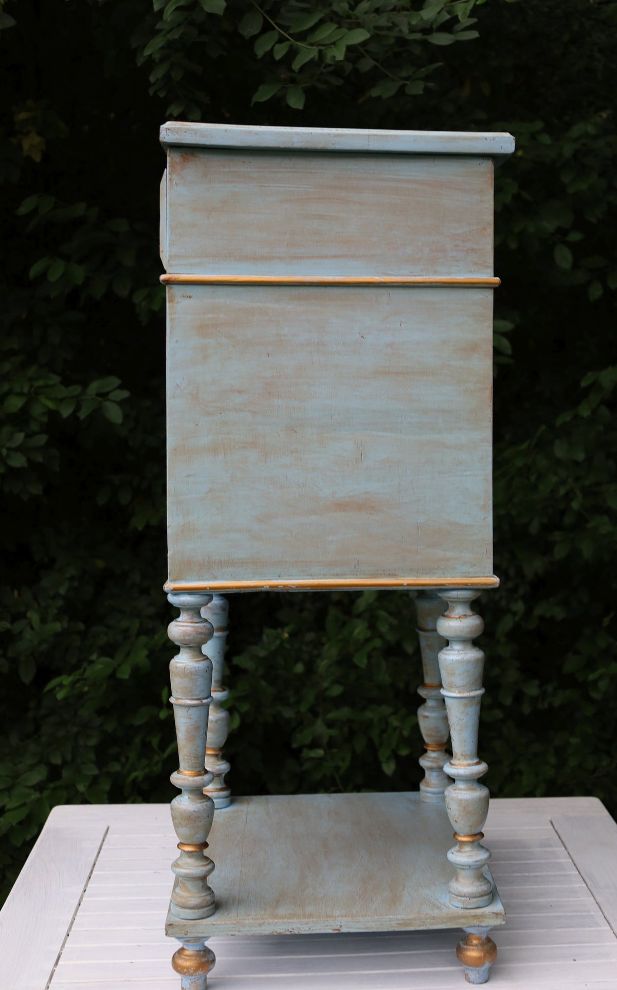Vintage Schränkchen im Shabby Chic Stil aus Holz in Blau-Türkis {{ Shabby Chic und Landhaus Deko }} {{ www.Stein-Alt.de }}