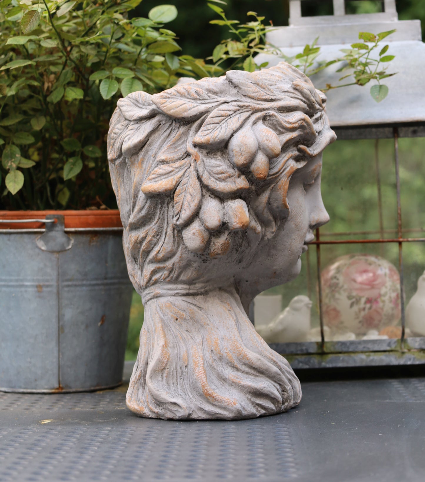 Pflanztopf Frauenbüste Steinguss 22x20x30 cm - Grau Shabby Chic Garten Deko