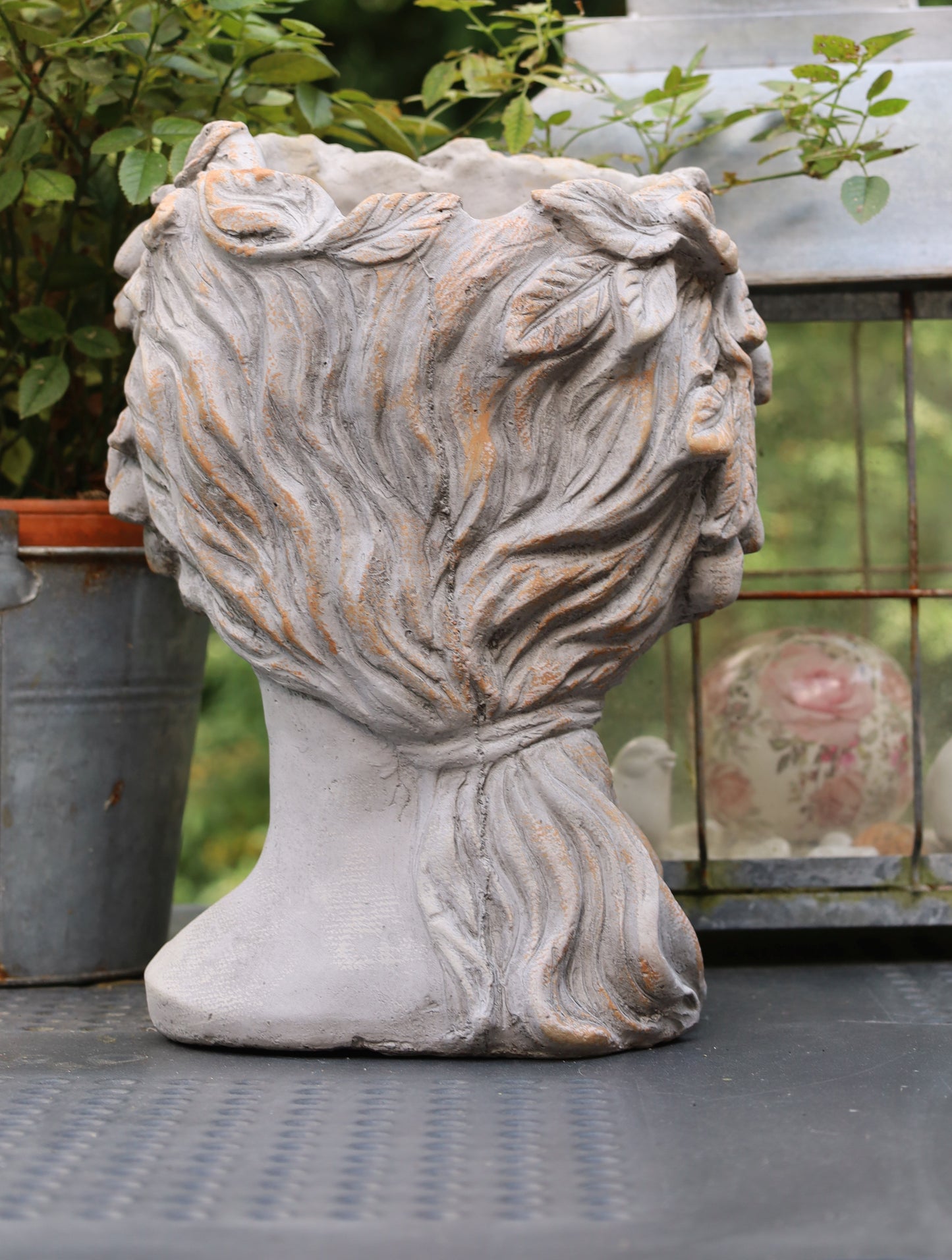 Pflanztopf Frauenbüste Steinguss 22x20x30 cm - Grau Shabby Chic Garten Deko