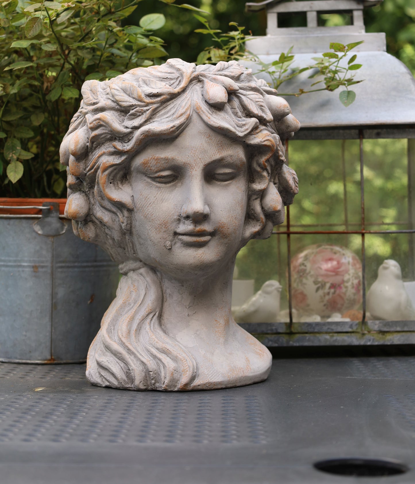Pflanztopf Frauenbüste Steinguss 22x20x30 cm - Grau Shabby Chic Garten Deko