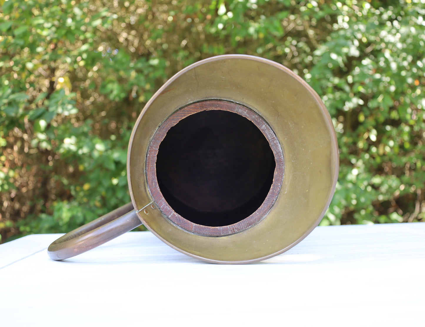 Französischer Apfelweinkrug aus Eichenholz - Rustikale Fass-Dekoration