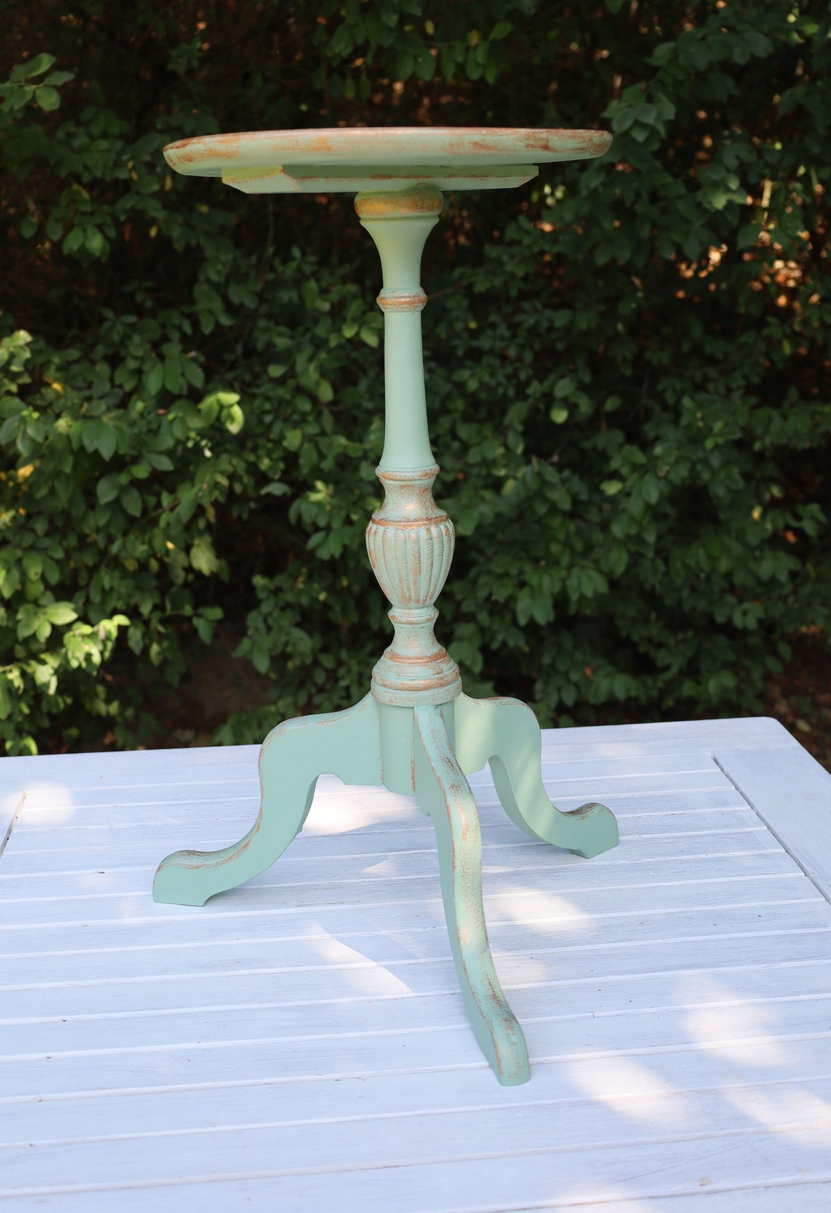 Vintage Pflanzenständer / Blumenhocker aus Holz in Mintgrün {{ Shabby Chic und Landhaus Deko }} {{ www.Stein-Alt.de }}