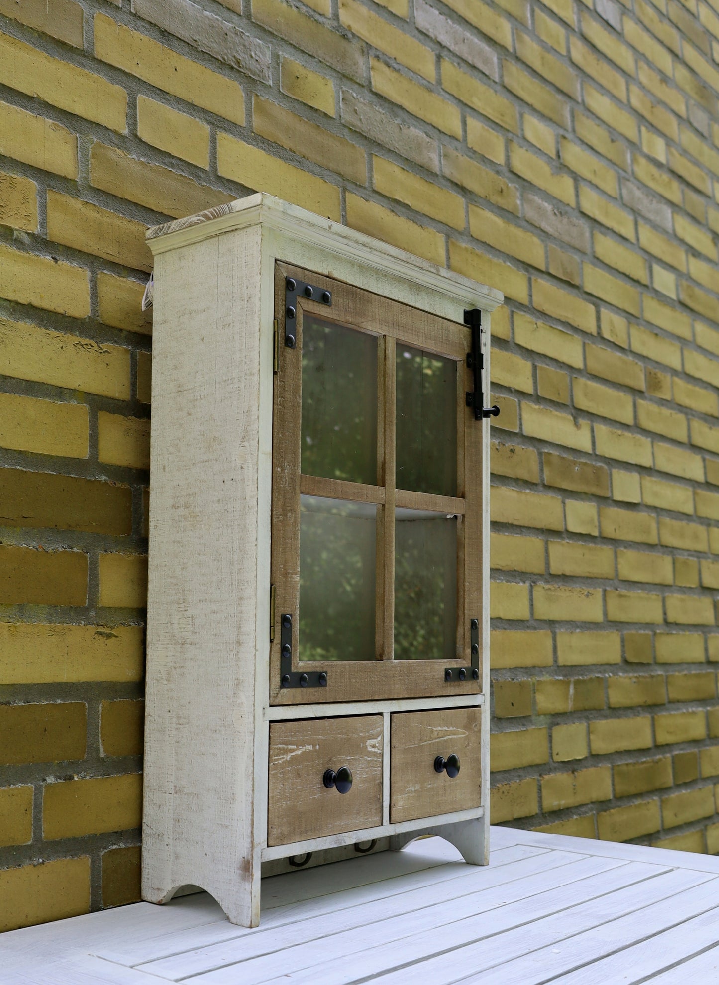 Wandschrank mit Haken und Schubladen Holz Braun-Weiß Landhausstil