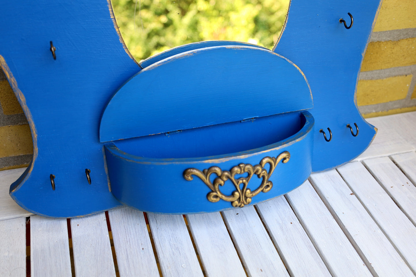 Vintage Schmuckhalterung / Schmuckständer mit Spiegel für die Wand