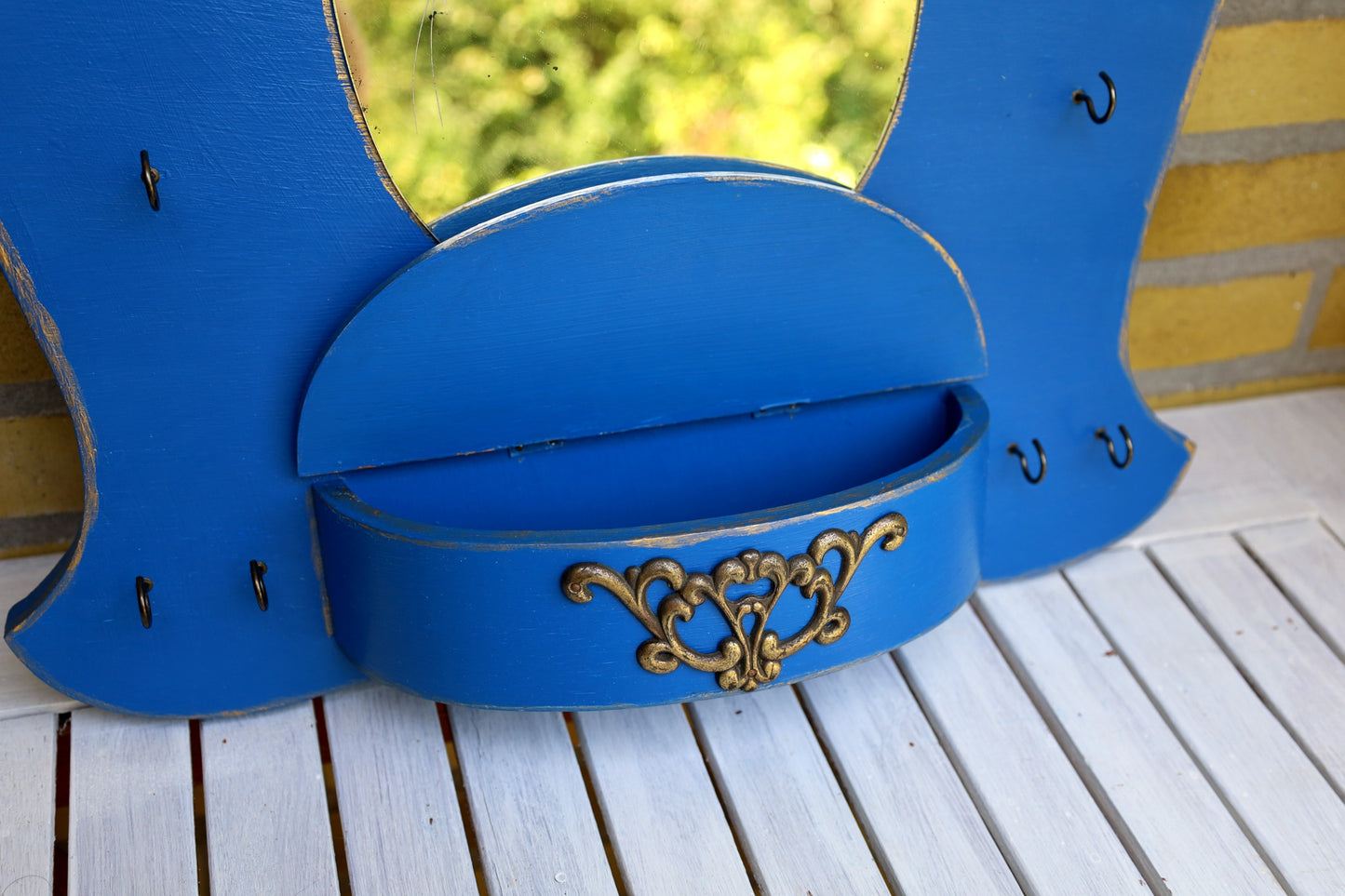 Vintage Schmuckhalterung / Schmuckständer mit Spiegel für die Wand