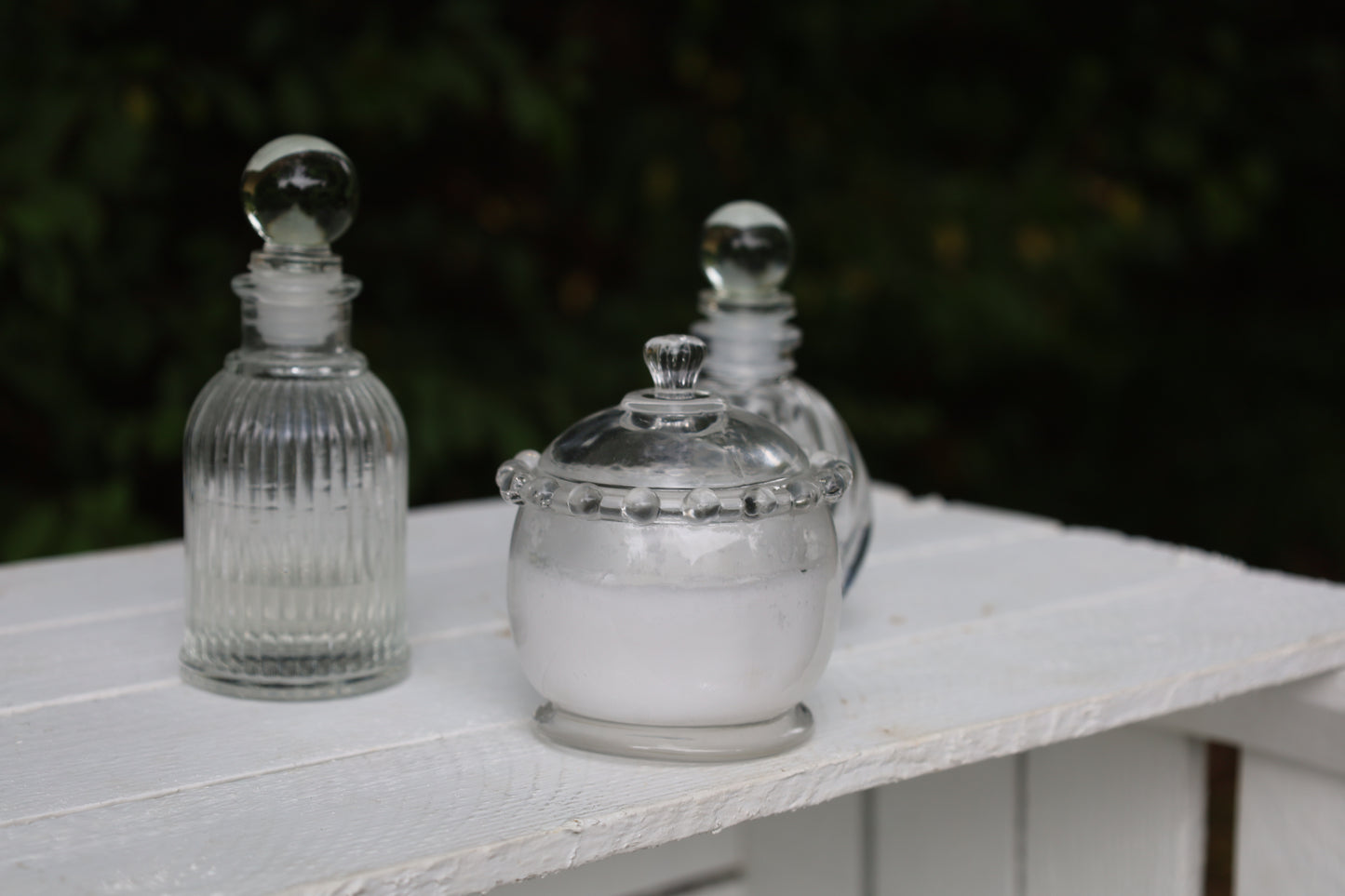 Fläschchen, kleine Flasche aus Glas mit Stopfen, verschiedene Formen