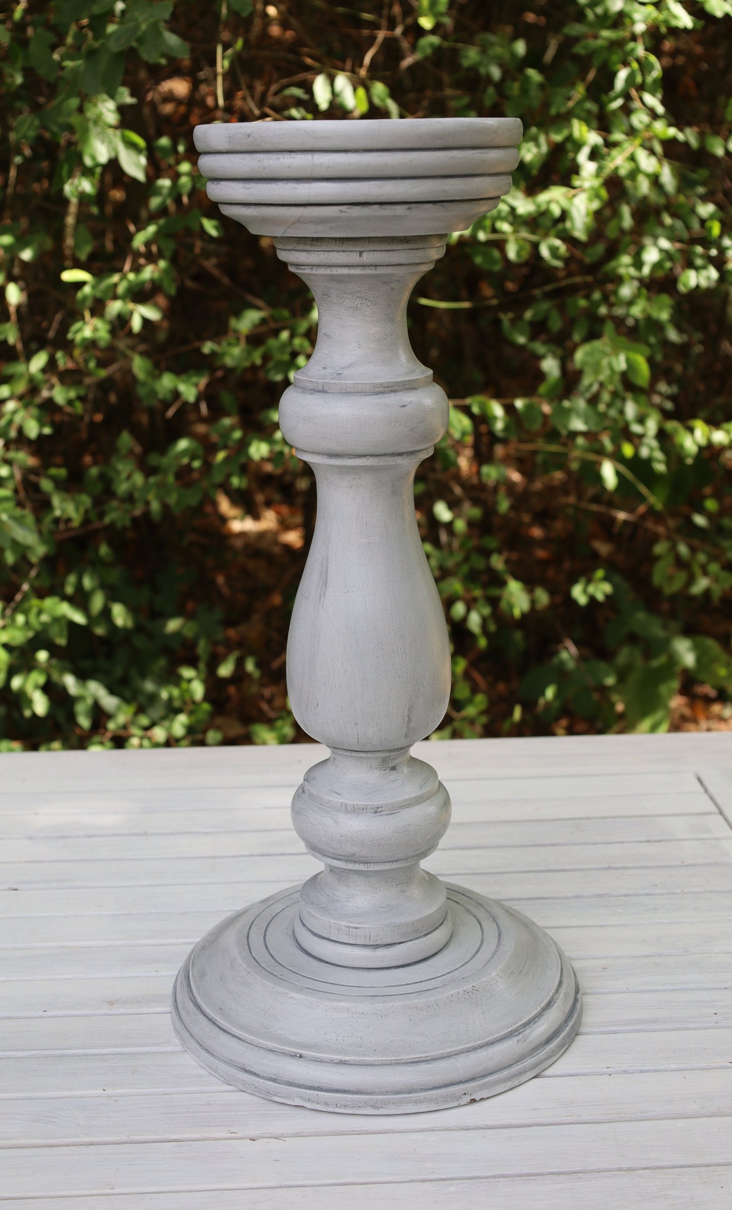 Dekorative Holzsäule Grau - Vintage Pflanzenständer & Kerzenleuchter