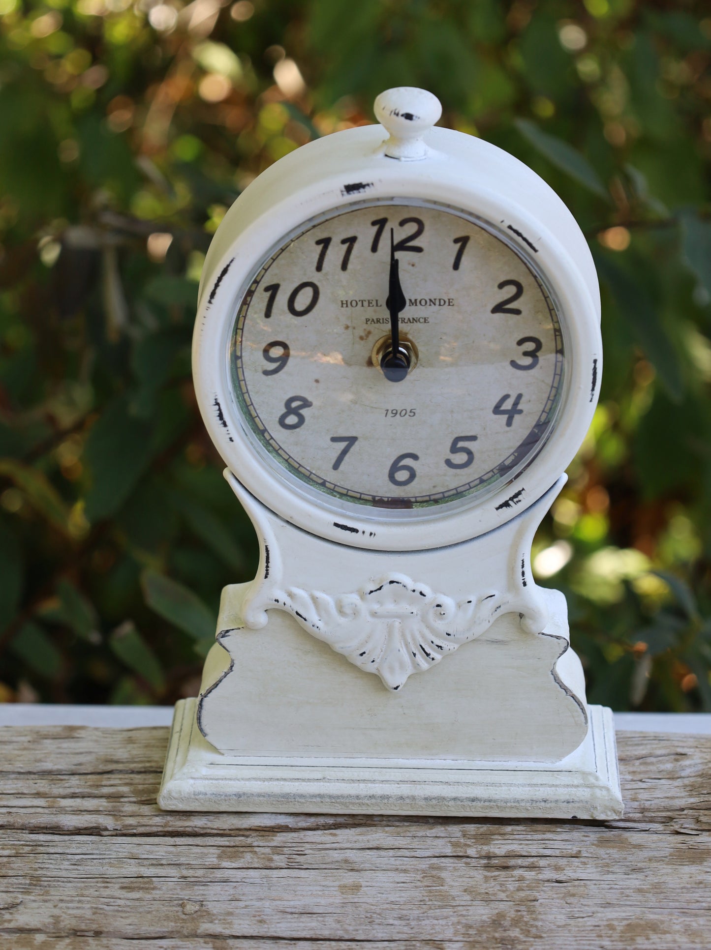 Standuhr Shabby Chic Weiß - Vintage Tischuhr aus Holz im Landhausstil