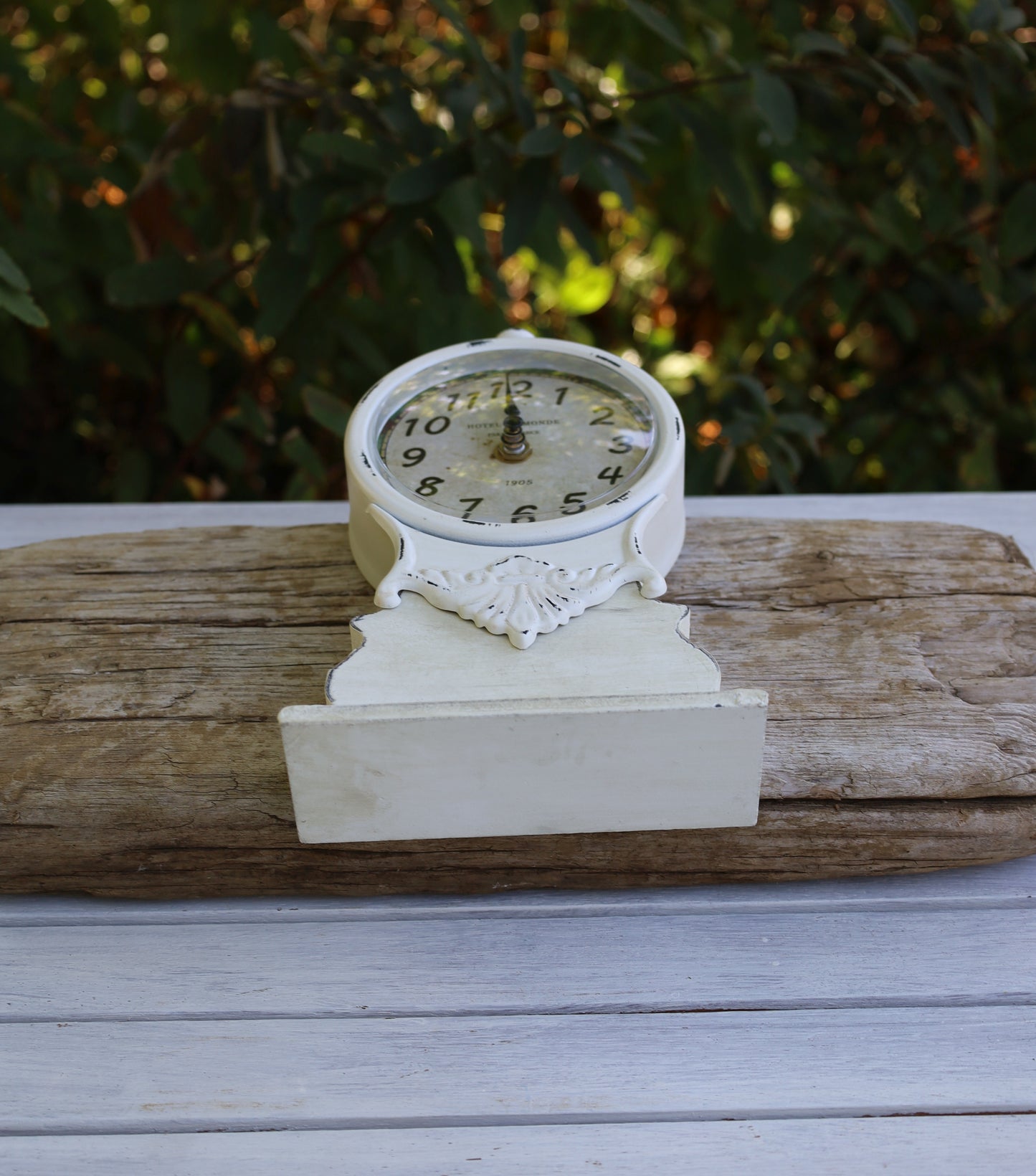 Standuhr Shabby Chic Weiß - Vintage Tischuhr aus Holz im Landhausstil