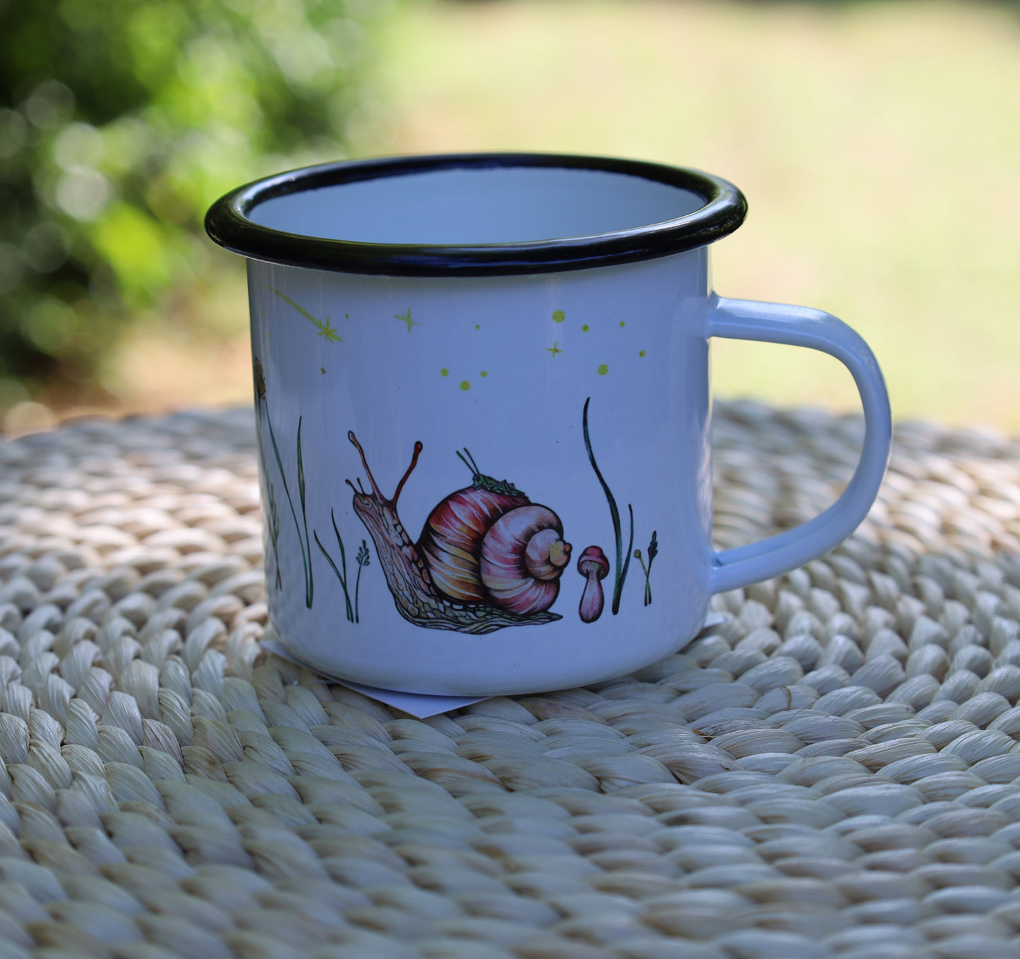 Tasse / Becher aus Emaille für Outdoor-Aktivitäten