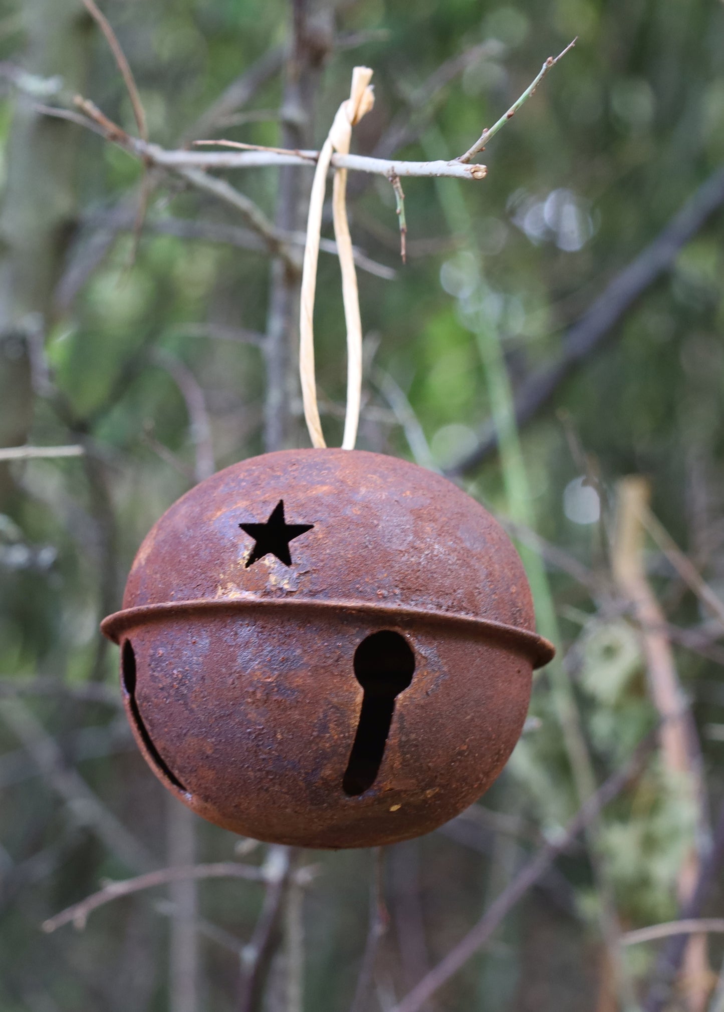 Kugel-Glocken / Hexenglöckchen, rostoptik aus Metall in Braun