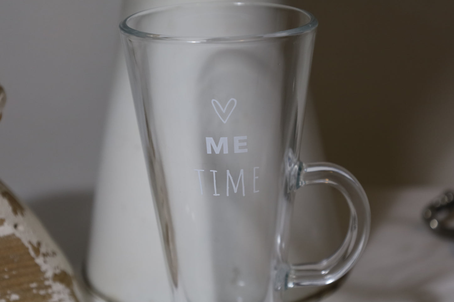 Teeglas mit Henkel 250ml "Me Time" - Landhausstil